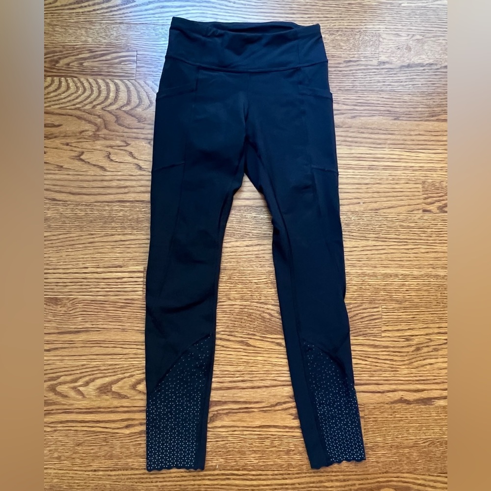 Lululemon black leggings